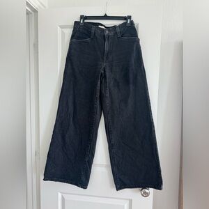 Women’s Levi’s 94’ Wide leg baggy jeans